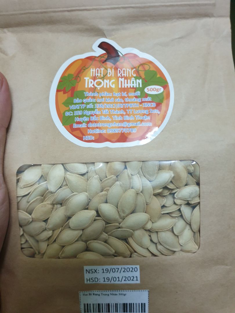 Hạt bí chất lượng rất tốt
Đóng gói cực kì cẩn thận chắc chắn
Đã ăn thử hạt rất giòn và ngon cực kì xứng đáng với giá thành
Rất đáng mua, sẽ tiếp tục ủng hộ shop trong lần tới.
