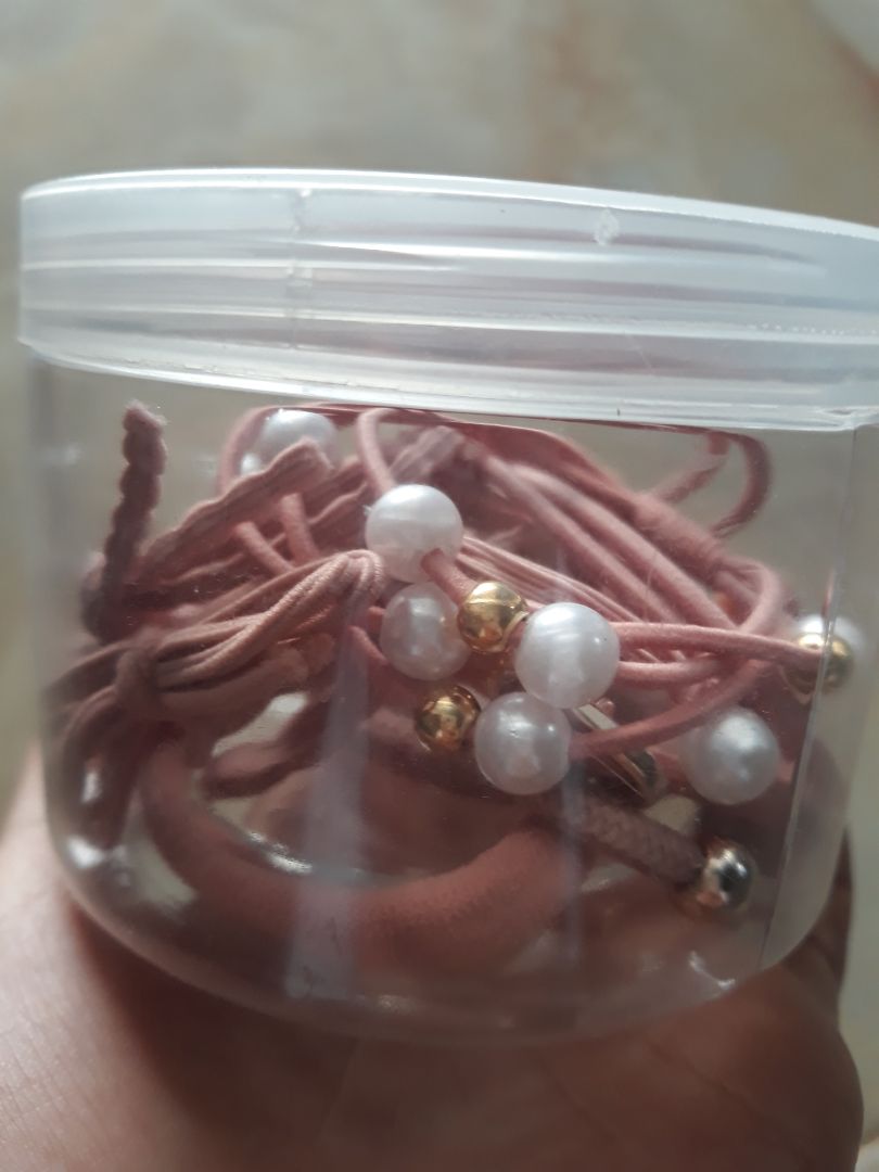 giao hàng nhanh - sản phẩm tốt - chất lượng tốt - giao đúng màu - đúng mẫu. Cực kì hài lòng - ủng hộ shop dài dài?❤❤