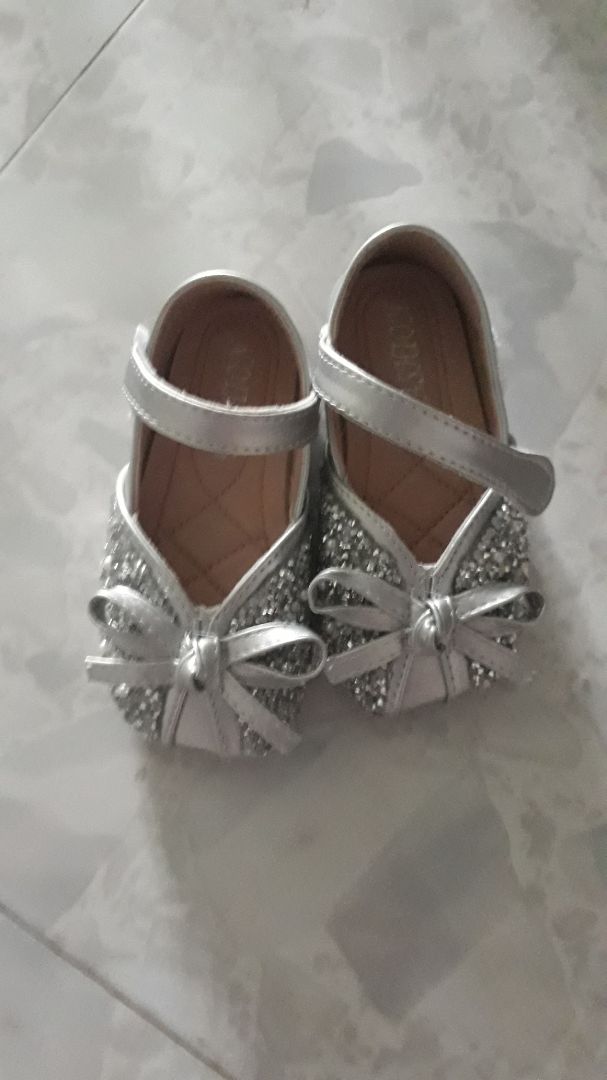 Đẹp, như mô tả