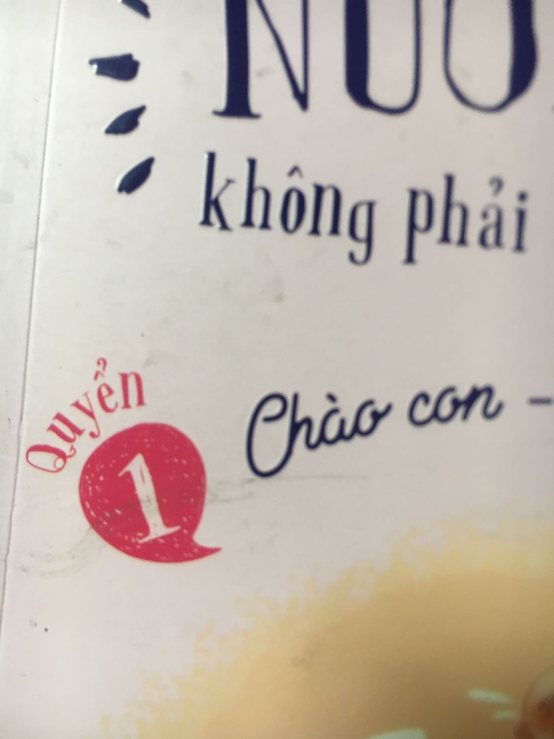 Giao hàng nhanh. Mới đặt hôm qua hôm nay đã có rồi. Nhưng bìa sách có vẻ hơi cũ nhưng giá nhoài bìa là 99k mà mình mua giảm giả chỉ còn 59k thì như vậy cũng tạm ổn.