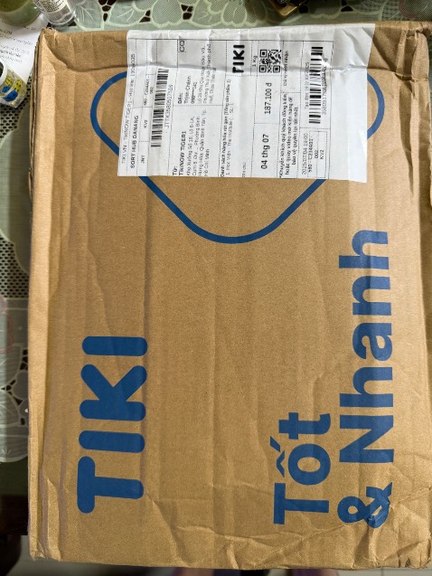 sách đẹp,đóng gói cẩn thận,nhân viên giao hàng lịch sự