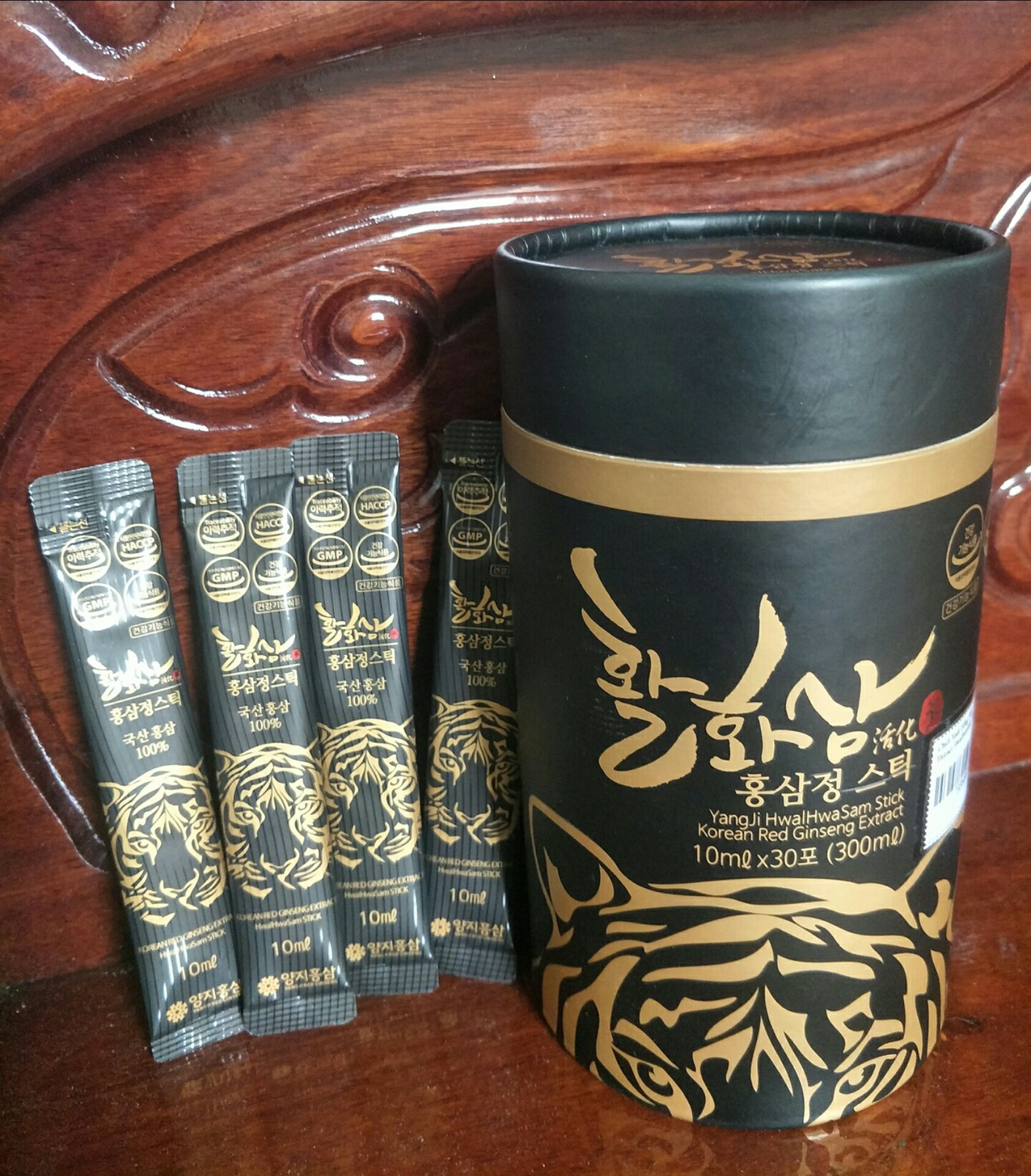 công việc của mình bận rộn dễ căng thẳng Từ ngày uống em hồng sâm này cơ thể khỏe khoắn và giảm mệt mỏi stress hẳn luôn, sẽ duy trì uống em này nè .  Shop giao hàng nhanh và đóng gói cẩn thận lắm nha