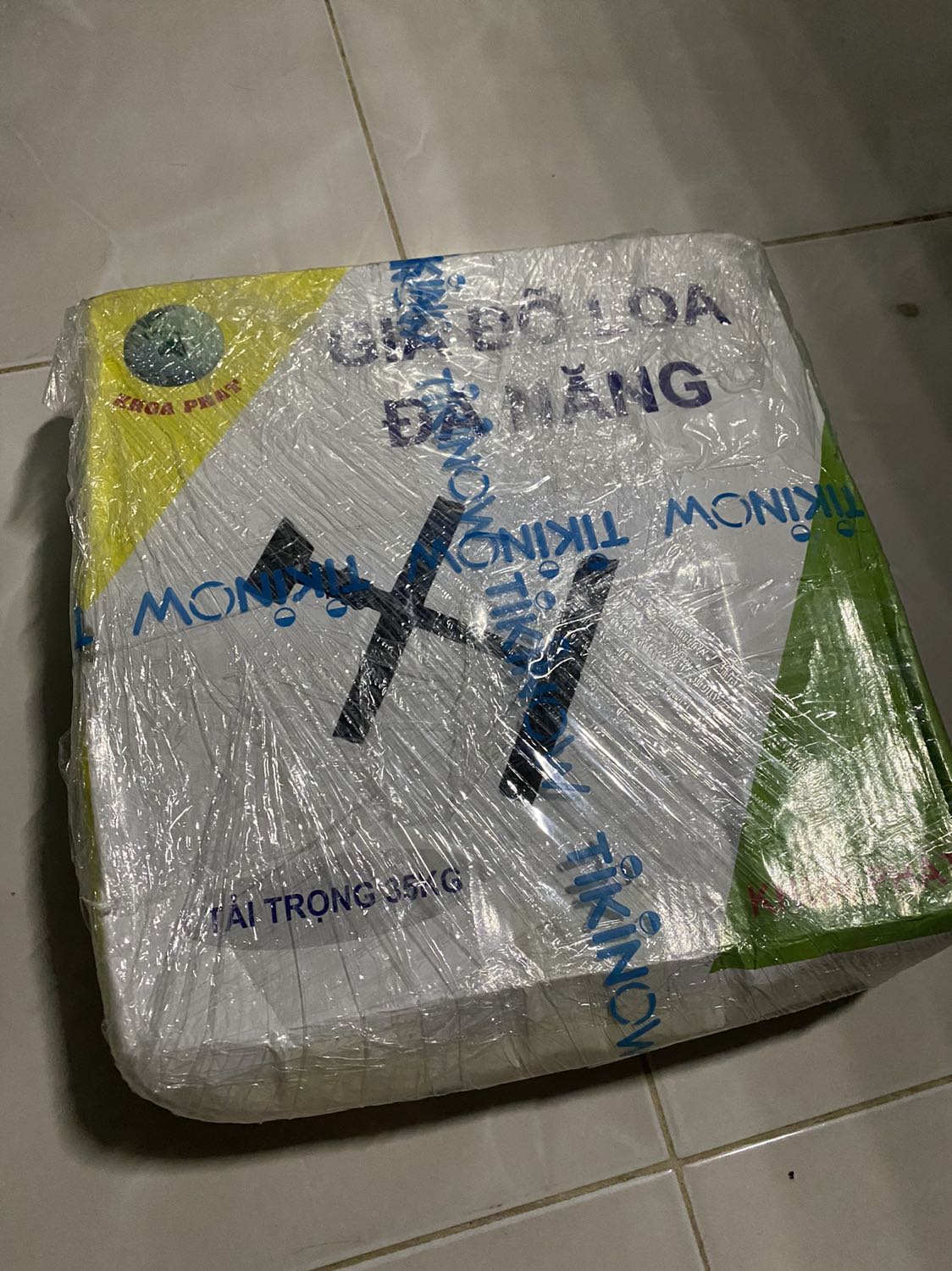 bình thường gói hàng ko kỉ lắm