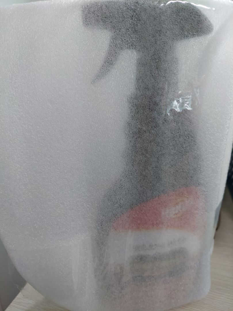 hàng đóng gói chắc chắn, giao hàng nhanh nhưng chất lượng thì... khi quét lên cũng ko thấy nổi màu sắc chỉ có cảm giác mặt gỗ bị nhớt sẽ dễ bám bụi