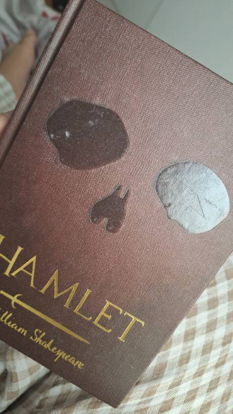 có vài chỗ bị xước, còn lại rất ổn