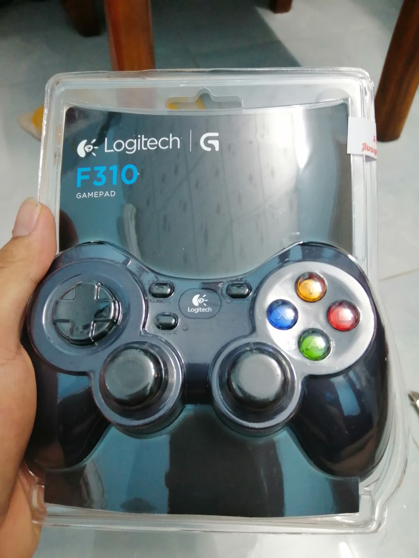 Sản phẩm cực kỳ ok lun. đáng giá tiền cắm do nhận liền lun . những cái của tui bị lỗi .màu sơn nhưng chấp nhận được . nói Chung hài lòng . quên nữa GHN giao hàng chậm quá trời .tui mua nhiều r mà . chưa có đơn nào chạm như cái đơn này huhu