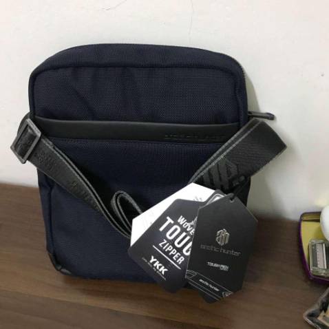 Túi đóng gói cẩn thận đẹp mê ly luôn shop tư vấn nhiệt tình nữa mãi ủng hộ shop tặng shop 5sao