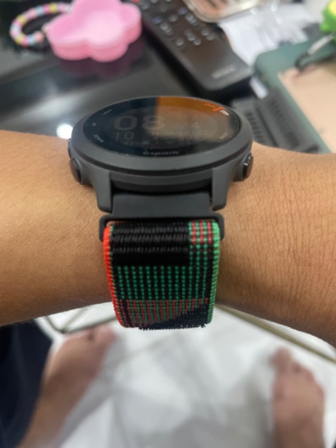 Mày sắc đẹp, dây chắc chắn, êm tay, thời trang.