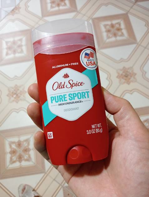 Thơm dịu nhẹ, ko gắt. Khử mùi khá tốt.