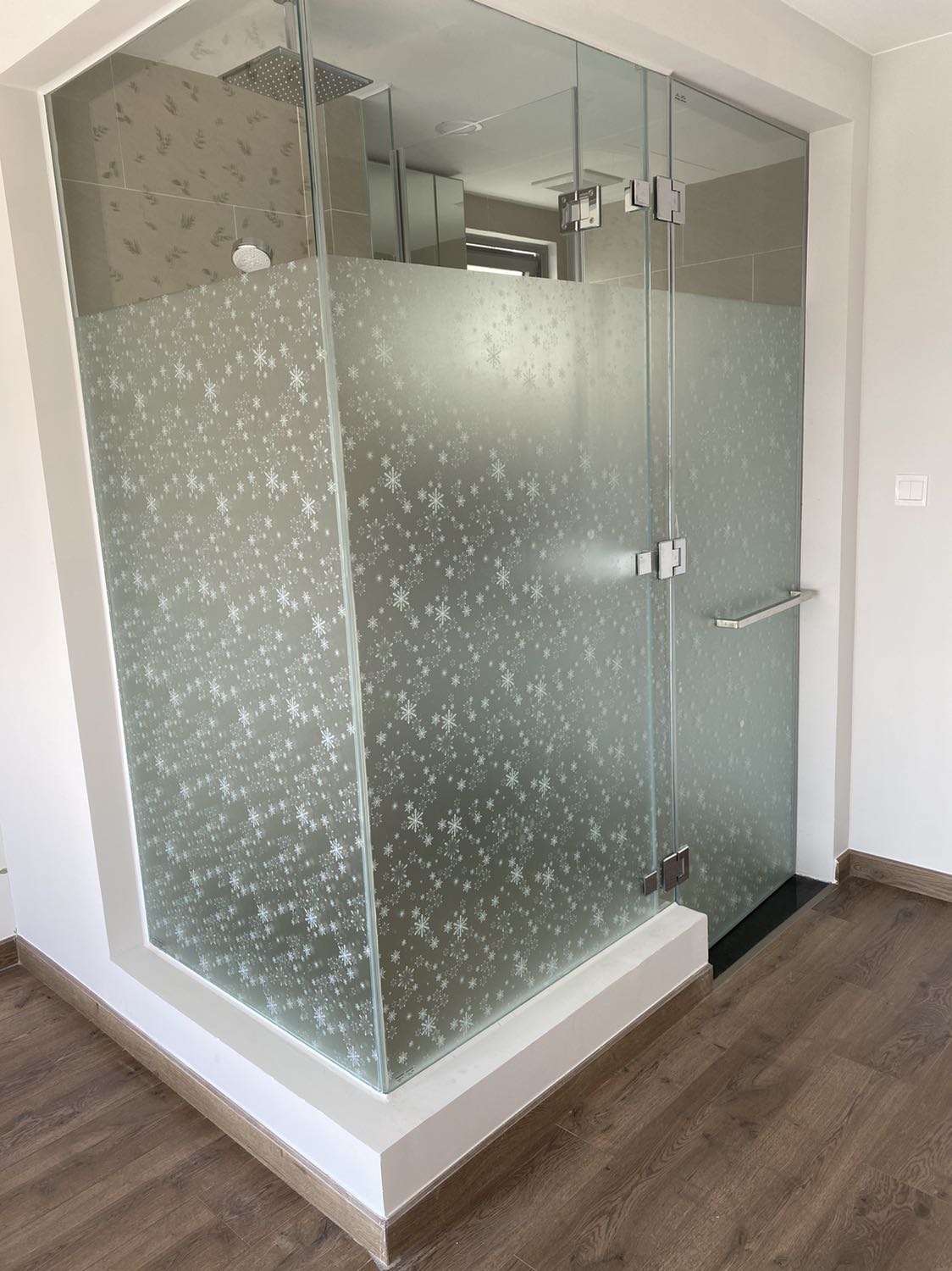 Sản phẩm đẹp như mô tả..Thanks shop.