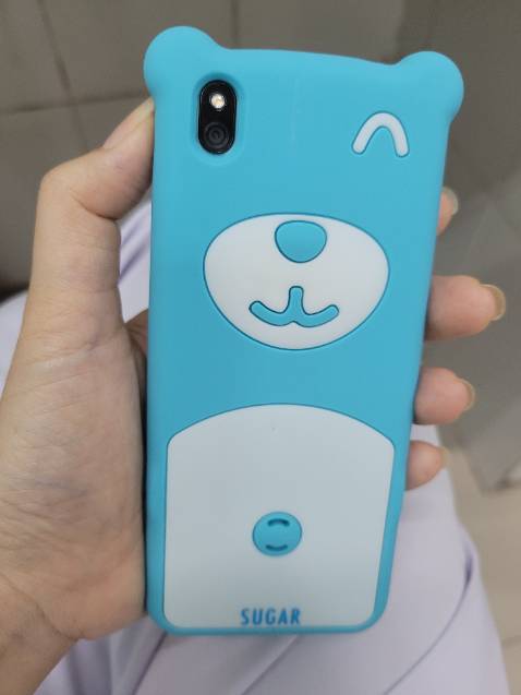 Máy đẹp, chạy cũng mượt mà. Chỉ mua để làm máy nghe gọi nên không yêu cầu cao. Nghe gọi rõ, pin xài cũng tầm 2 ngày.