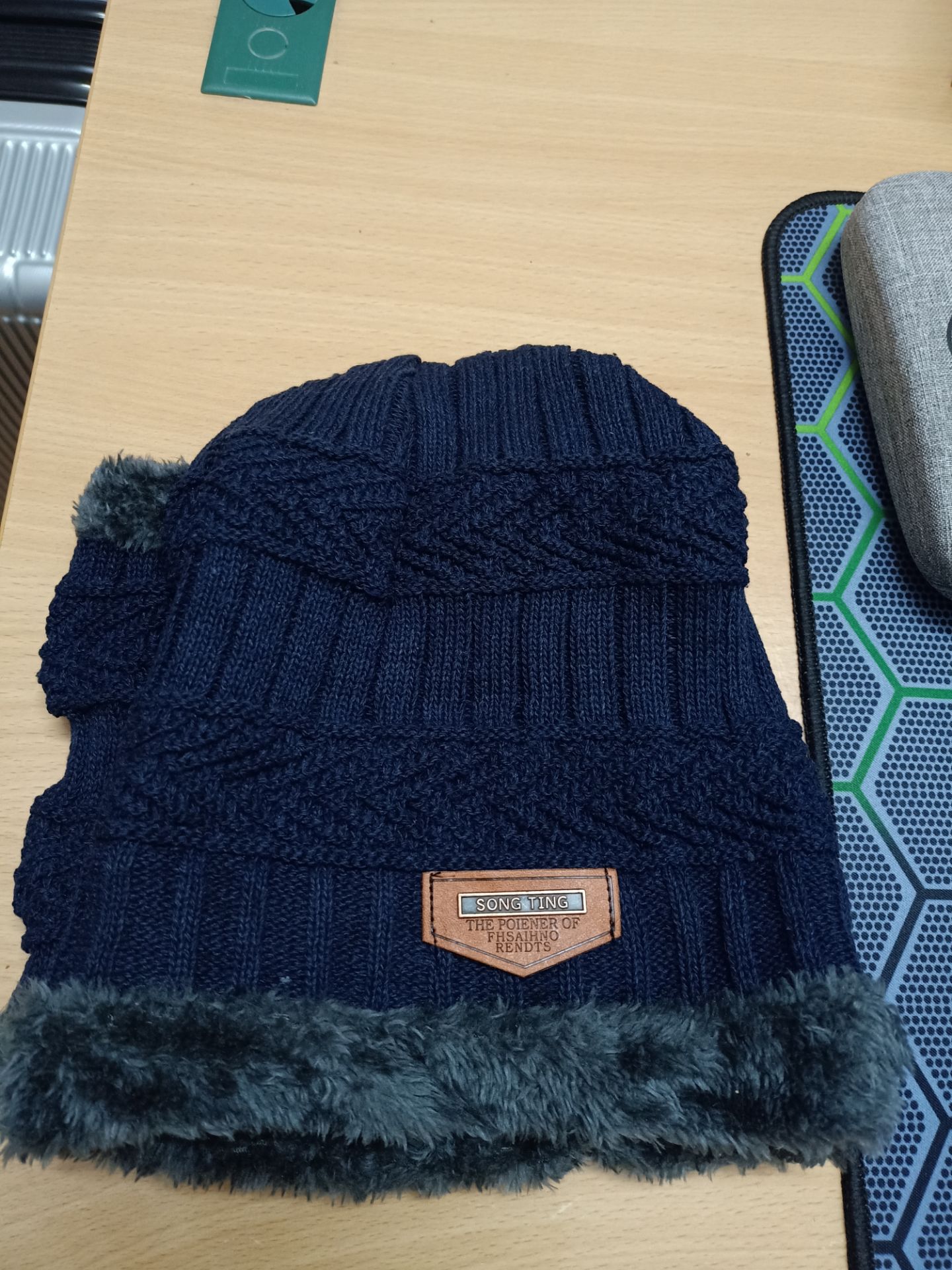 màu xanh làm sao? màu nâu đúng màu xanh làm sao? màu nâu đúng