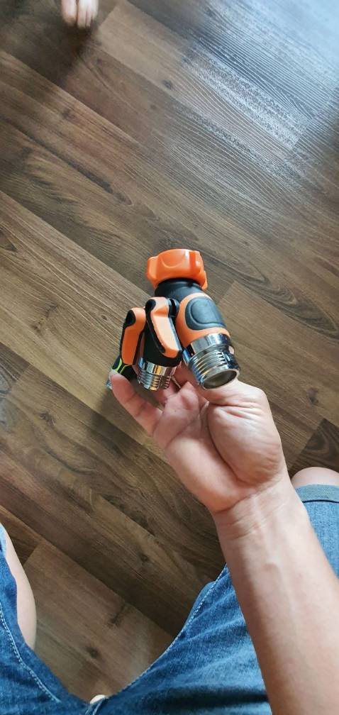 Rất xịn sò, chắn chắn, dày thì thôi rồi, Đã lắp thử dùng ok, nối ống 27 nếu các bạn ống to hoặc nhỏ hơn thì mua thêm đầu nối ngoài CH điện nước là được. Hài lòng