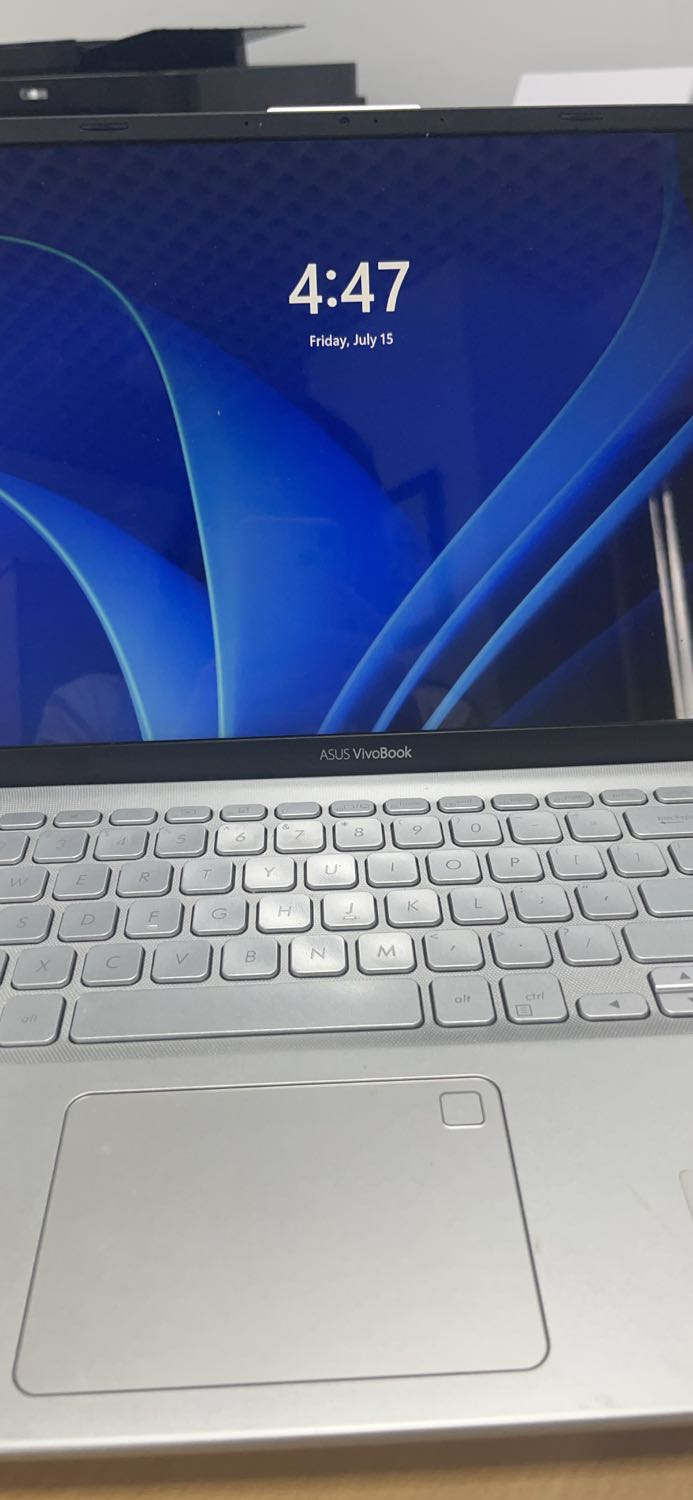 Mình mua cho bạn trai vì làm IT ngồi nhiều, ông ấy mang lên cty ngồi. Bảo khá thoáng mát vòng 3, vì mỗi lần ngồi lên cảm giác như ngồi lên đống tiền 😂