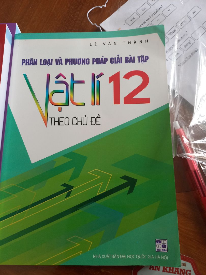 sách đẹp, nội dung hay. có vài chỗ còn hơi nhăn nhưng ko sao