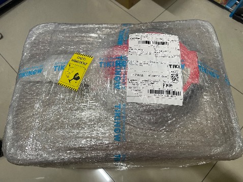 Sản phẩm giao nhanh, đóng gói kỹ càng, tặng kèm cái chảo inox, mua được giá rẻ.