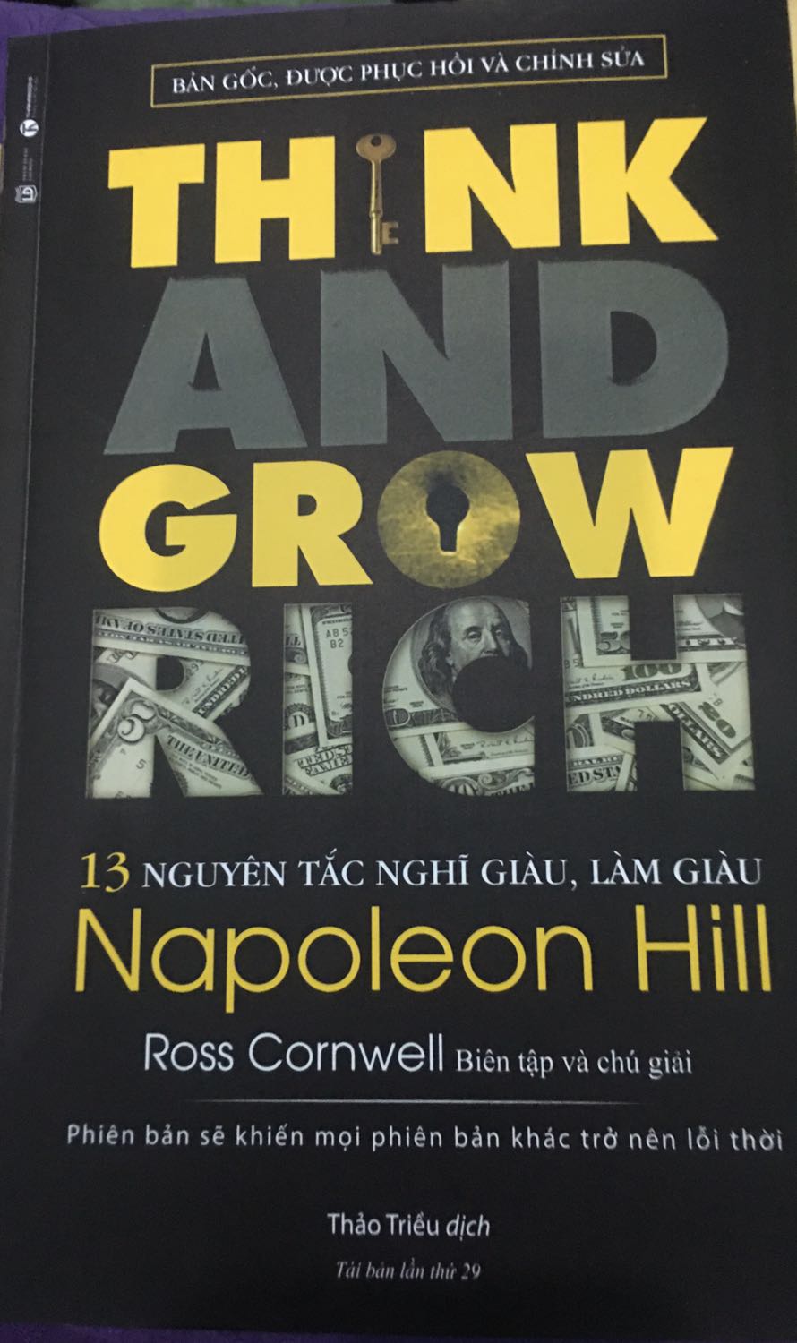 Sách đẹp hàng chất lượng, nội dung cực kỳ cuốn hút, ngoài ra hàng dc giao nhanh trước dự định ^^ , lần đầu mua sách ở shop mình cảm thấy rất hài lòng lun 5 sao ??