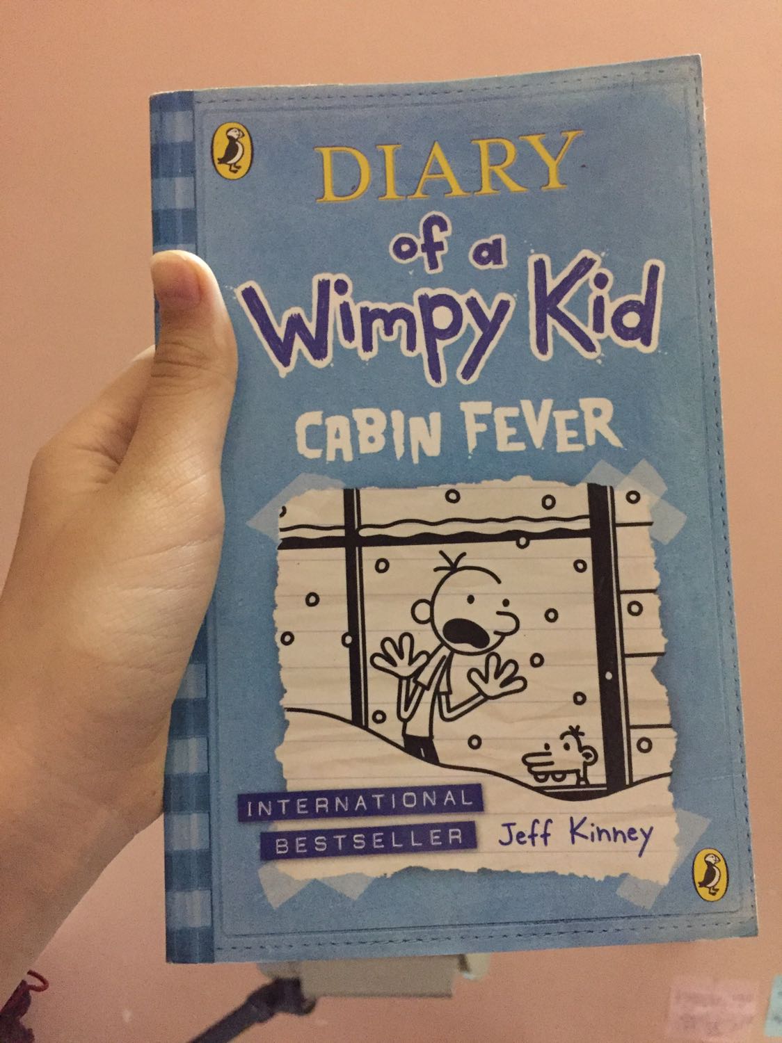 Thiệt chứ , mình hi vọng sách mới tí . Mà giấy phần trên nó bị gị nè trời .