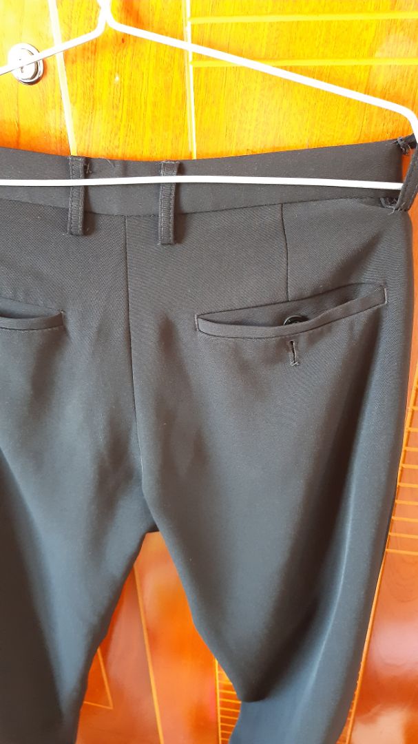 Ủi quần áo mặc đi làm khá thẳng, tiện lợi, đỡ mất công chuẩn bị và dọn dẹp 
Thấy có nhiều bạn chê ủi không thẳng chắc chưa quen sử dụng, chưa thẳng thì để ngay chỗ nhăn lâu hơn 1 chút
Đáng mua, tiện lợi hơn cho cuộc sống hàng ngày 
Không bị bóng hay vàng quần áo Ủi quần áo mặc đi làm khá thẳng, tiện lợi, đỡ mất công chuẩn bị và dọn dẹp 
Thấy có nhiều bạn chê ủi không thẳng chắc chưa quen sử dụng, chưa thẳng thì để ngay chỗ nhăn lâu hơn 1 chút
Đáng mua, tiện lợi hơn cho cuộc sống hàng ngày 
Không bị bóng hay vàng quần áo