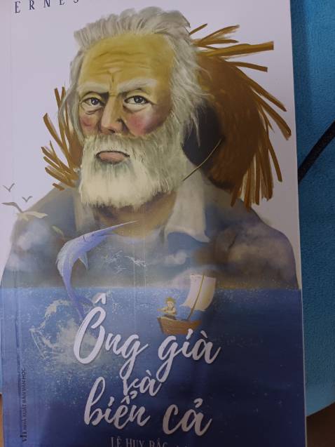 Đây là tác phẩm văn học nổi tiếng, hồi học cấp 2 mình đc học qua 1 trích đoạn. Giờ tìm mua để ôn lại tuổi thơ.