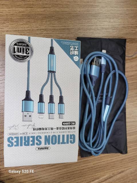 Mua sạc nhanh mà sạc chậm quá trời