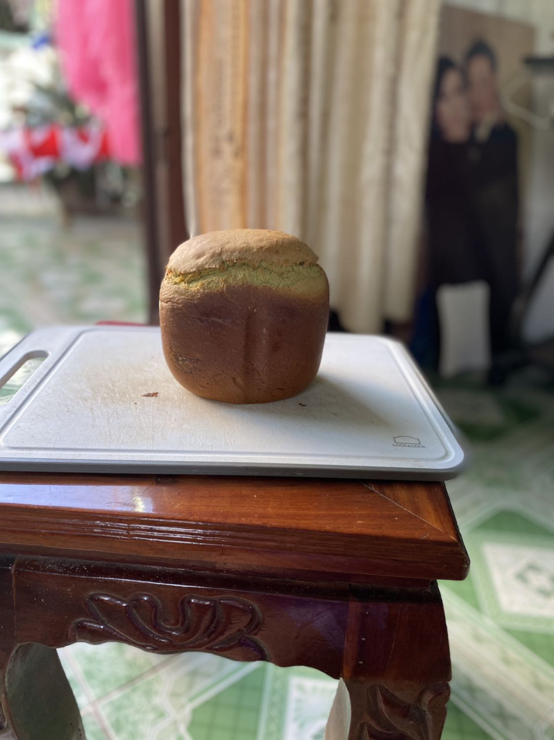 Máy nhỏ gọn, siêu xinh, làm bánh thì rất ngon,mỗi lần làm xong thi căn bếp thơm nức mũi, tiki giao hàng đúng hẹn, giis hàng rất cẩn thận, nên mua nha