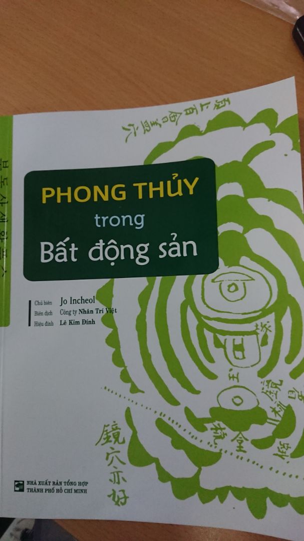 giao nhanh trong vòng 3 nốt nhạc. 
sách in sạch sẽ, giấy đẹp, bìa đẹp, nội dung sách có hình ảnh được in màu. giá tốt.