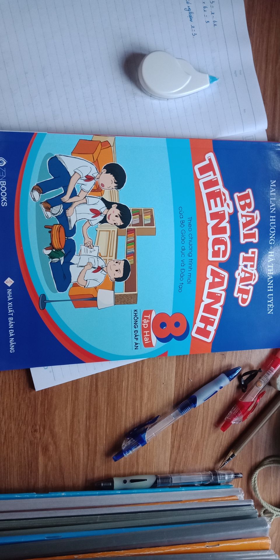 hsnsjjshvsxjiajskdbxhdUB sách kh bị nát giao siêu nhanh ạ