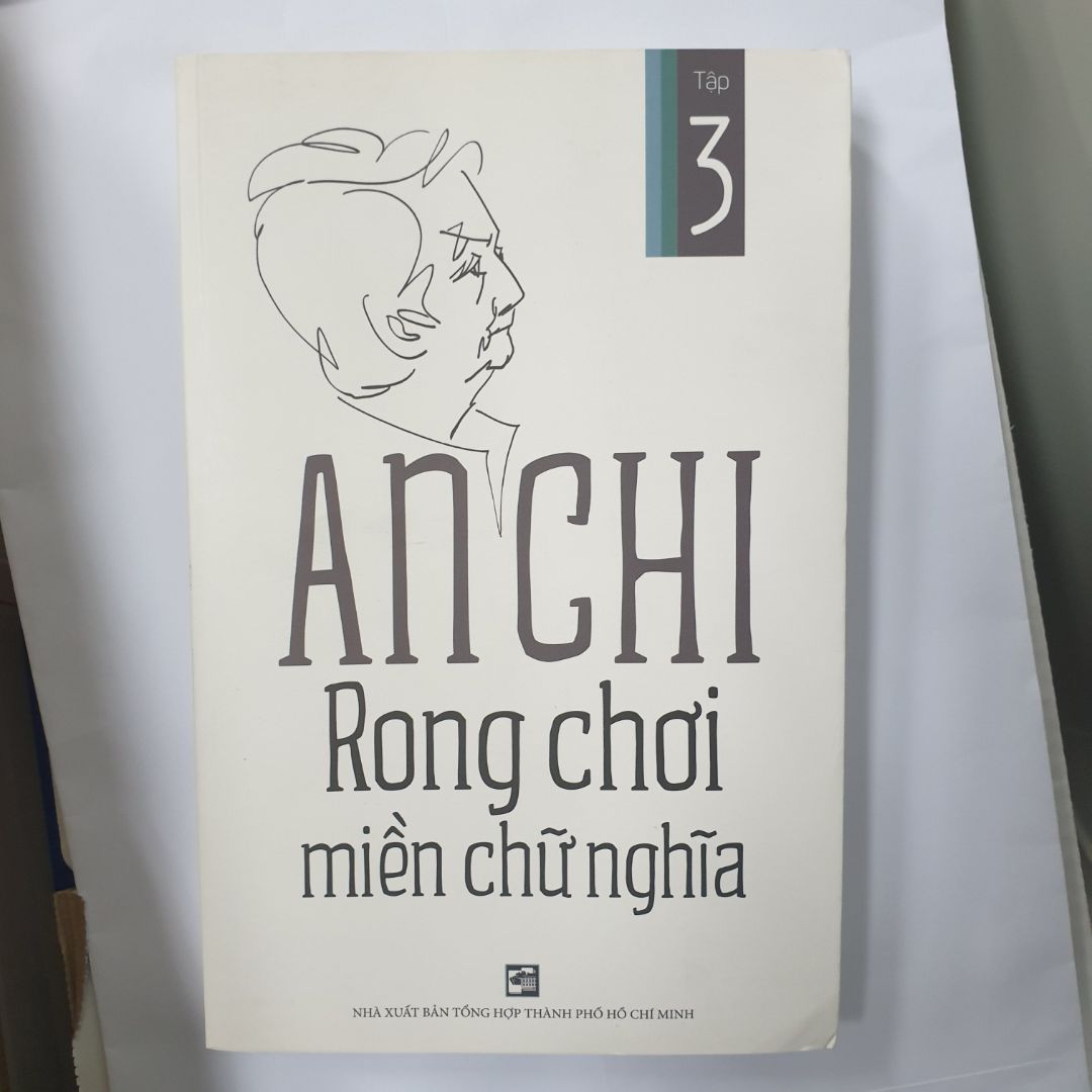 Hàng hơi cũ xí, nội dung thì miễn bàn, tuyệt hay.