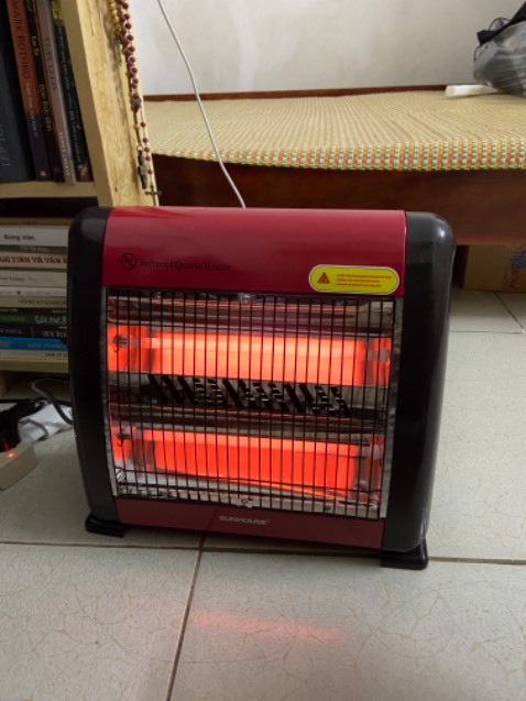 Giao nhanh nhé,
Mới dùng nên ko biết lâu dài tn, tạm thời thấy ấm nhẹ, ko mùi lắm. Ok nhe