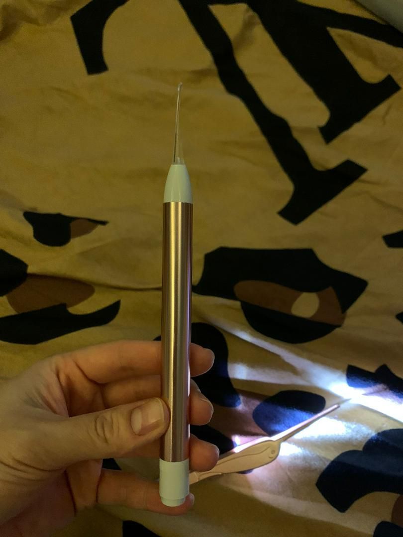 cây lấy ráy sáng, có 2 đầu lấy ráy thay đổi, nói chung hài lòng, phù hợp giá tiền