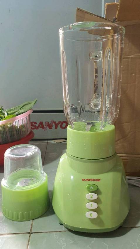 Máy say ok. Cối thủy tinh nặng chắc tay. Say nhuyễn