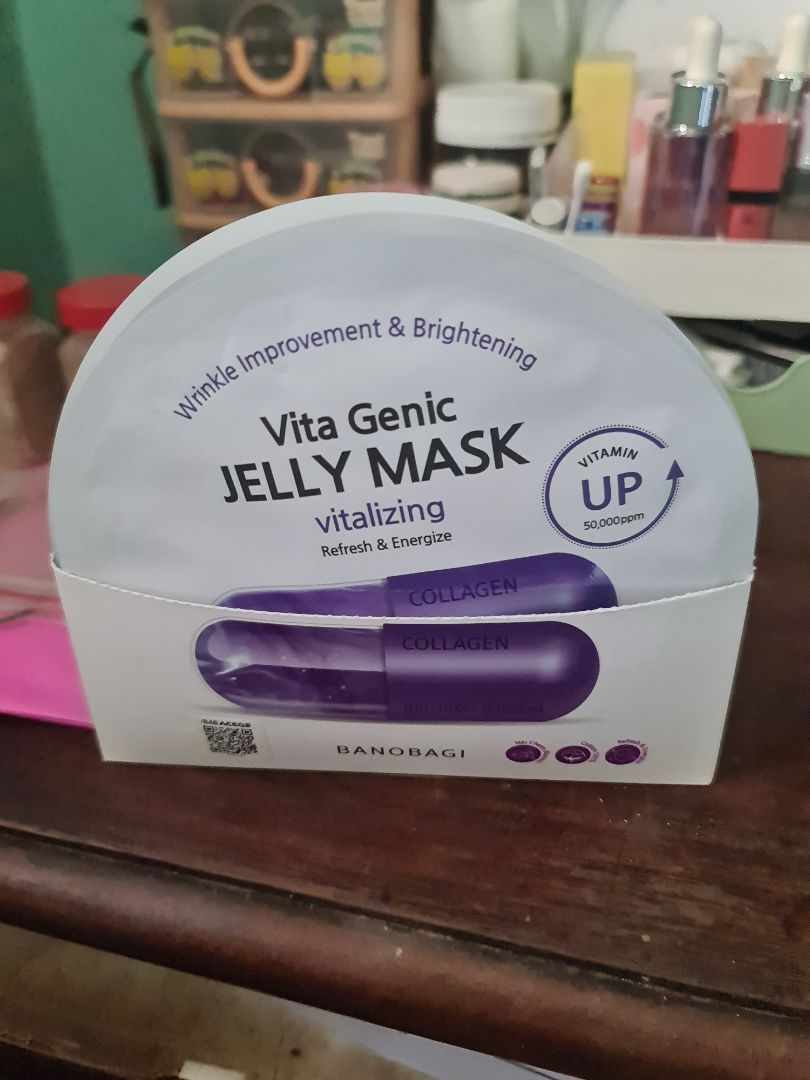 mình xài qua nhiều loại mark thì thấy vẫn thích nhất của bnbg. tính chất nhiều. mark dai ko rách. ôm mặt. giá cũng phù hợp. shop gói cẩn thận. giao hàng đầy đủ.