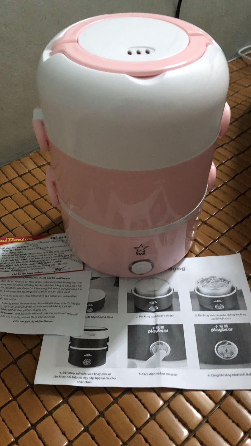 Mình vừa nhận được hàng lúc 16h chiều ngày hôm nay 20/7/2021. Về mình có thử cho lưng khay nước của khay dưới cùng và đậy nắp, cắm điện và công tâc bật tắt có sáng, nhưng chỉ được 10-15 giây thì nút bật tắt hết sáng, hộp ko hoạt động, mình có bật lại thêm 2,3 lần nhg ko sáng nữa. Mình muốn đổi lại sản phẩm khác, mong tiki vui lòng hỗ trợ kết nối tới nhà cung cấp để đổi lại giúp cho mình. Xin cảm ơn!