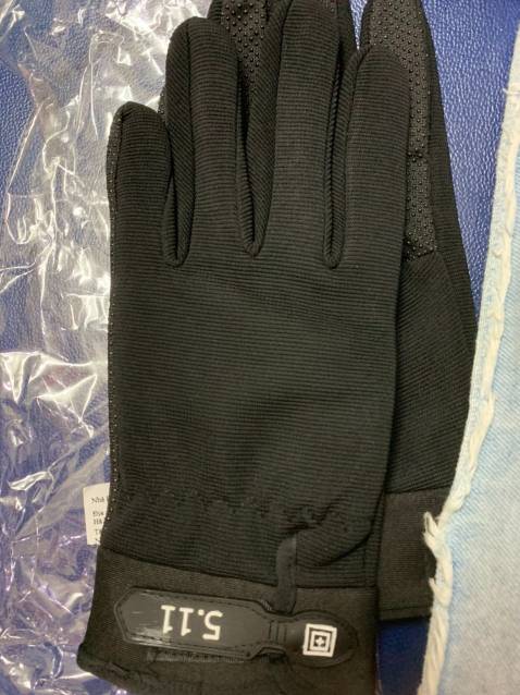 giao hàng cực nhanh đóng gói cẩn thận hàng chuẩn  511 có các hạt chống trơn găng tay xịn xò rất ôm tay giá cả hợp lý mua đủ lượng tiền đc freeship dc miễn phí vc tiki thật  tuyệt vời