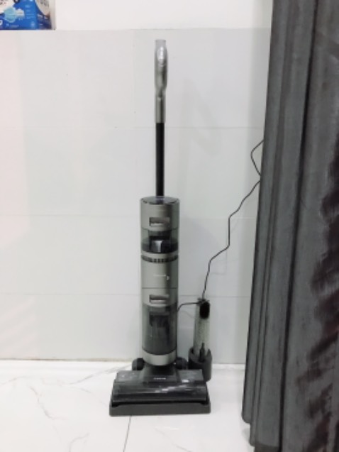 Máy hút mạnh, sạch, dễ vệ sinh. Nhân viên tư vấn chu đáo và hỗ trợ nhiệt tình.