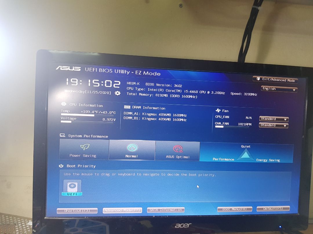 main đẹp nhưng nó cứ vào bios mà không chịu boot vào win, phải ấn F8 vào menu boot rồi chọn ổ nó mới boot vào win. nhờ shop hỗ trợ vấn đề này.