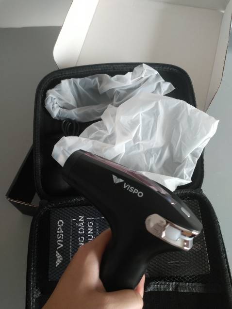 Máy chạy êm, đóng gói đẹp, trước mua 1 mẫu súng massage bên này rồi dùng tốt nên mua thêm loại mới, có voucher nên giá rất hời