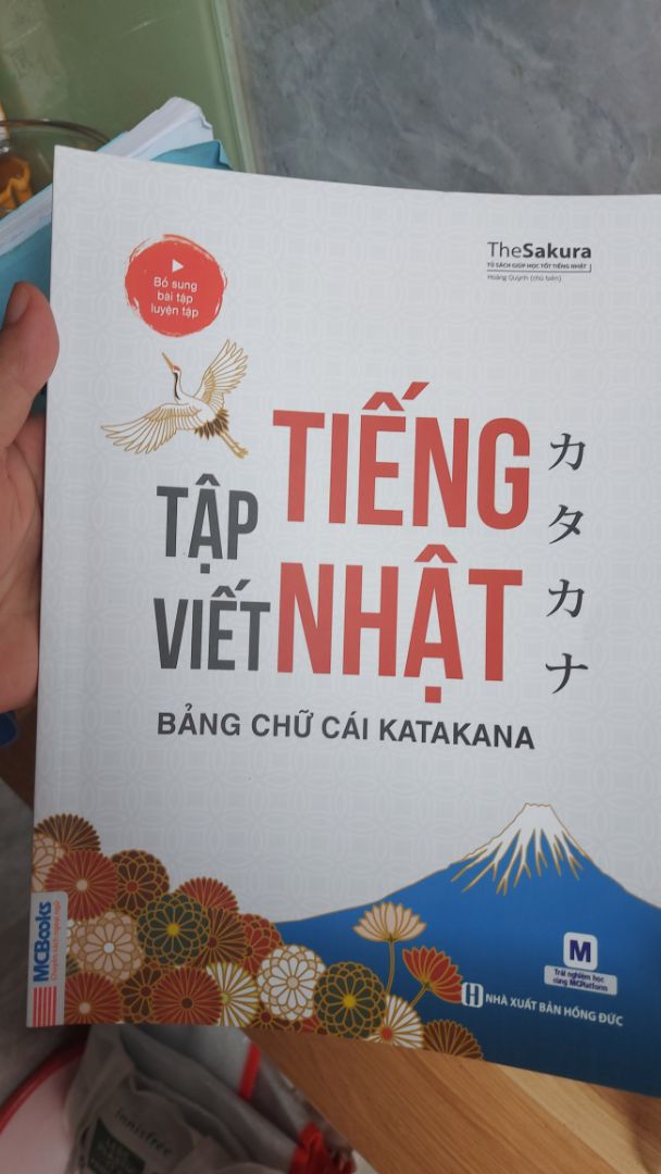 Sản phẩm rất đẹp. Đáng mua lắm nha mọi người. Giao hàng nhanh và dễ thương. Tiki ko bao giờ làm mình thất vọng.