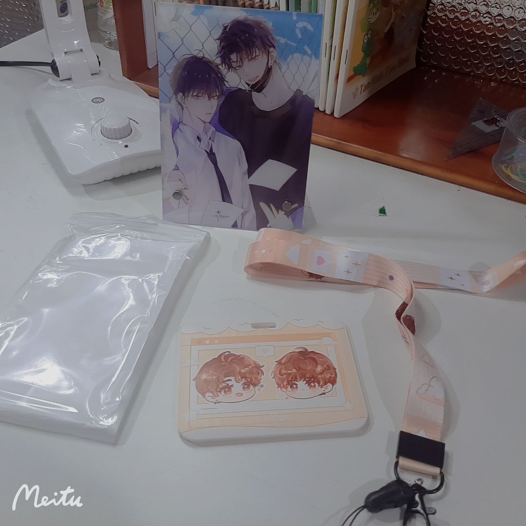 Okee nhưng xin bên giao hàng nhẹ nhàng chút:'l