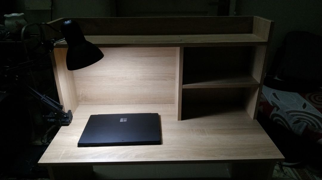 Hàng đóng gói cẩn thận, lắp xong rất chắc chắn, mặt gỗ gia công khá tốt. Vượt ngoài mong đợi so với giá thành. Recomment sản phẩm này Hàng đóng gói cẩn thận, lắp xong rất chắc chắn, mặt gỗ gia công khá tốt. Vượt ngoài mong đợi so với giá thành. Recomment sản phẩm này