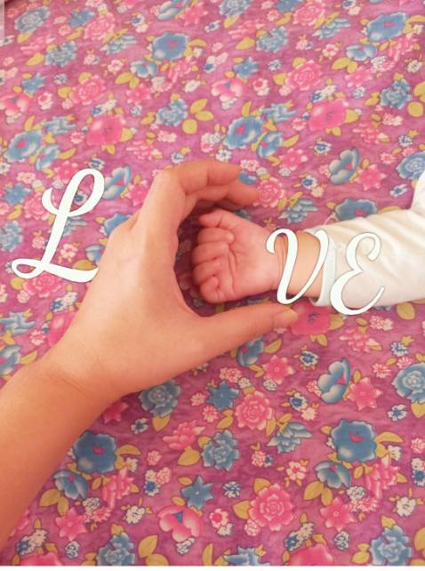 Lần đầu mua hàng của shop, đọc review thấy mọi người khen nên mạnh dạn mua thử. Shop giao hàng nhanh, đủ số lượng, đúng mẫu mã. Không có gì để chê cả.