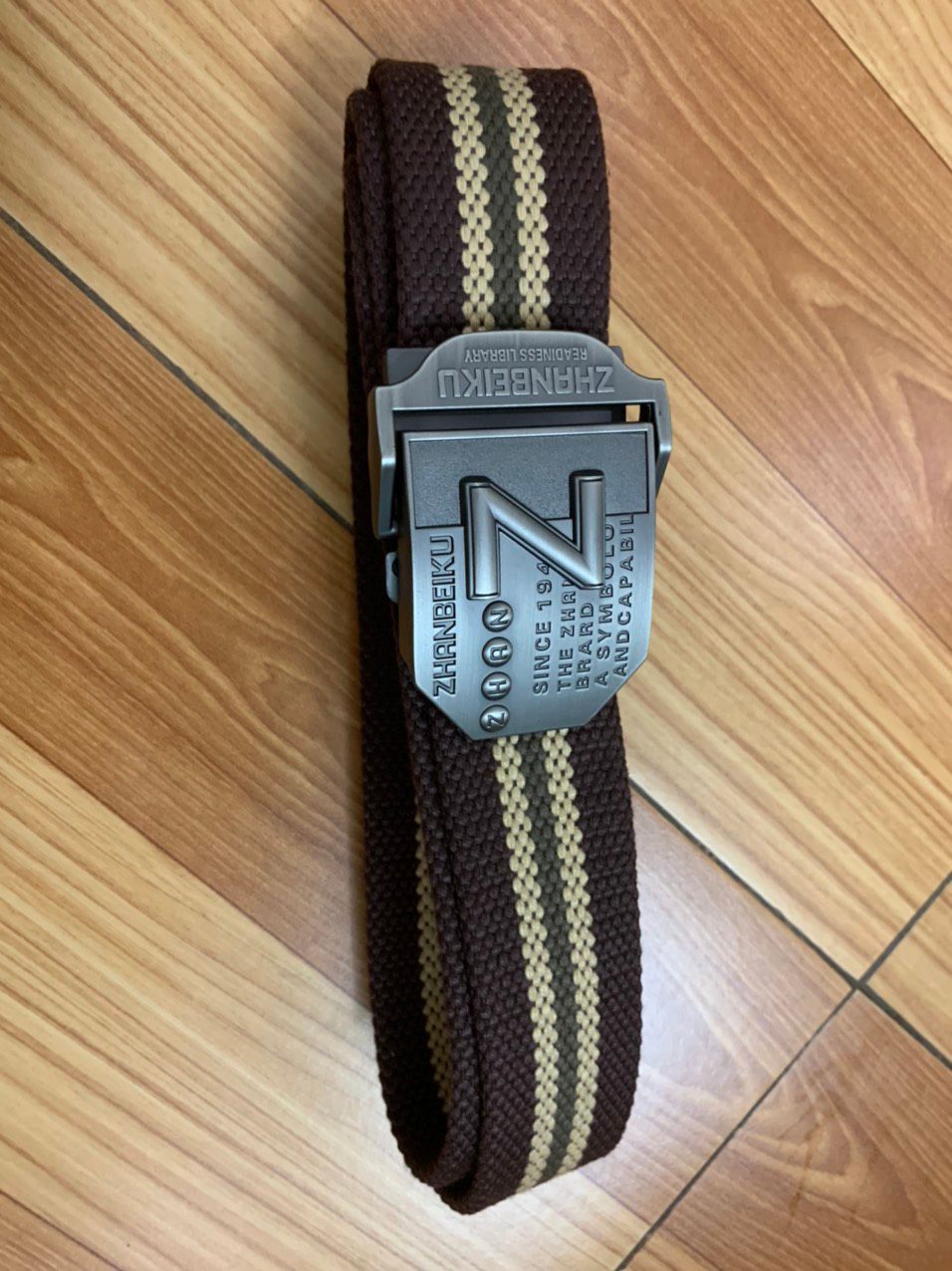 giao nhanh quá, chất lượng. không nghĩ giá rẻ mà nịt đẹp z lun .Chuẩn form, lên dáng đẹp không có gì để chê giao nhanh quá, chất lượng. không nghĩ giá rẻ mà nịt đẹp z lun .Chuẩn form, lên dáng đẹp không có gì để chê