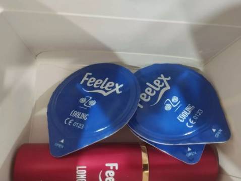 Hình ảnh và video không liên quan lắm
Shop rất tế nhị che tên sp
Hàng dùng rất oke
Mỏng - mát- thích
Giá rẻ