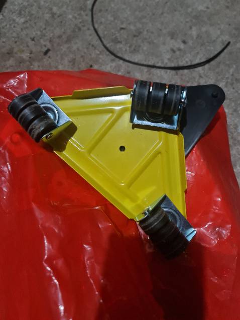 Hàng dùng tạm được. Phù hợp đêt di chuyển những đồ nhẹ hơn 100kg trên nền phẳng