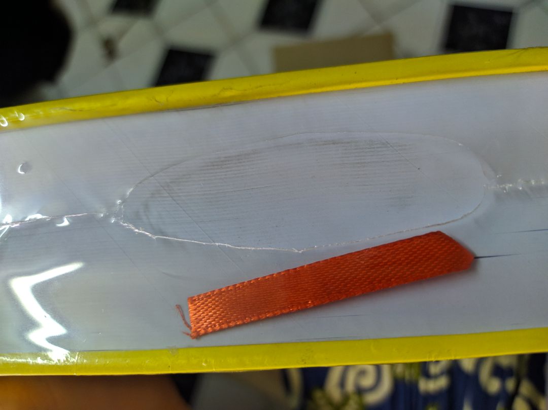 Giao hàng rất nhanh. Chiều mình đặt, sáng mai đã giao tới rồi. Nội dung mình chưa bàn vì chưa đọc sách, tuy nhiên hình thức cuốn sách thì bị bẩn ở phần bụng sách ( Có thể do lưu kho hay vận chuyển). Hơi không hài lòng một chút.