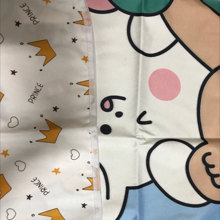 Mình từng mua qua mấy loại thảm chống thấm cho bé. Giá cũng như loại này mà chán lắm. Lần đầu mua thảm của shop này. Tìm được đúng loại mình thích. Chất sờ thích lắm.