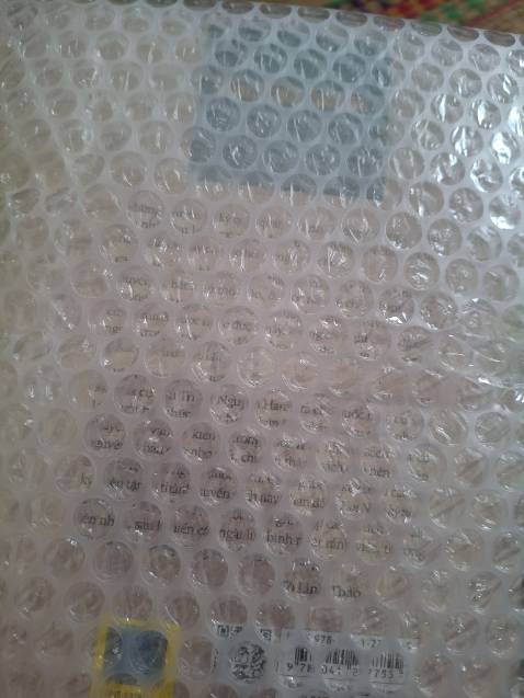 Fan của NXB Trẻ nên các đầu sách của nhà này mình đều mua, đọc. Seri của Cảo Thơm nhiều tư liệu quý, hiếm. Đáng để mua nha mọi người!