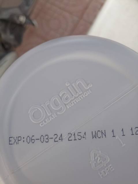 Sản phẩm đầy đủ thông tin date thì chỉ tầm 1 năm cũng ok, chất lượng chưa sử dụng nên không đánh giá Sản phẩm đầy đủ thông tin date thì chỉ tầm 1 năm cũng ok, chất lượng chưa sử dụng nên không đánh giá