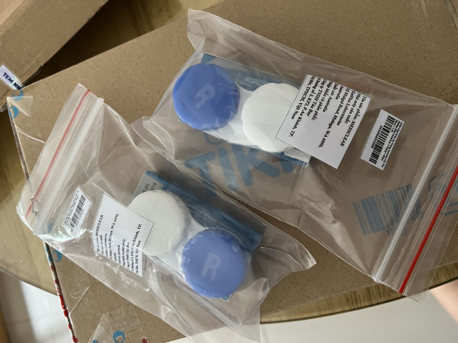 mung 3 ma giao hang nhan duoc ngay trong 2gio ke tu luc dat. lens deo de chiu tot lam👍🏻 mung 3 ma giao hang nhan duoc ngay trong 2gio ke tu luc dat. lens deo de chiu tot lam👍🏻